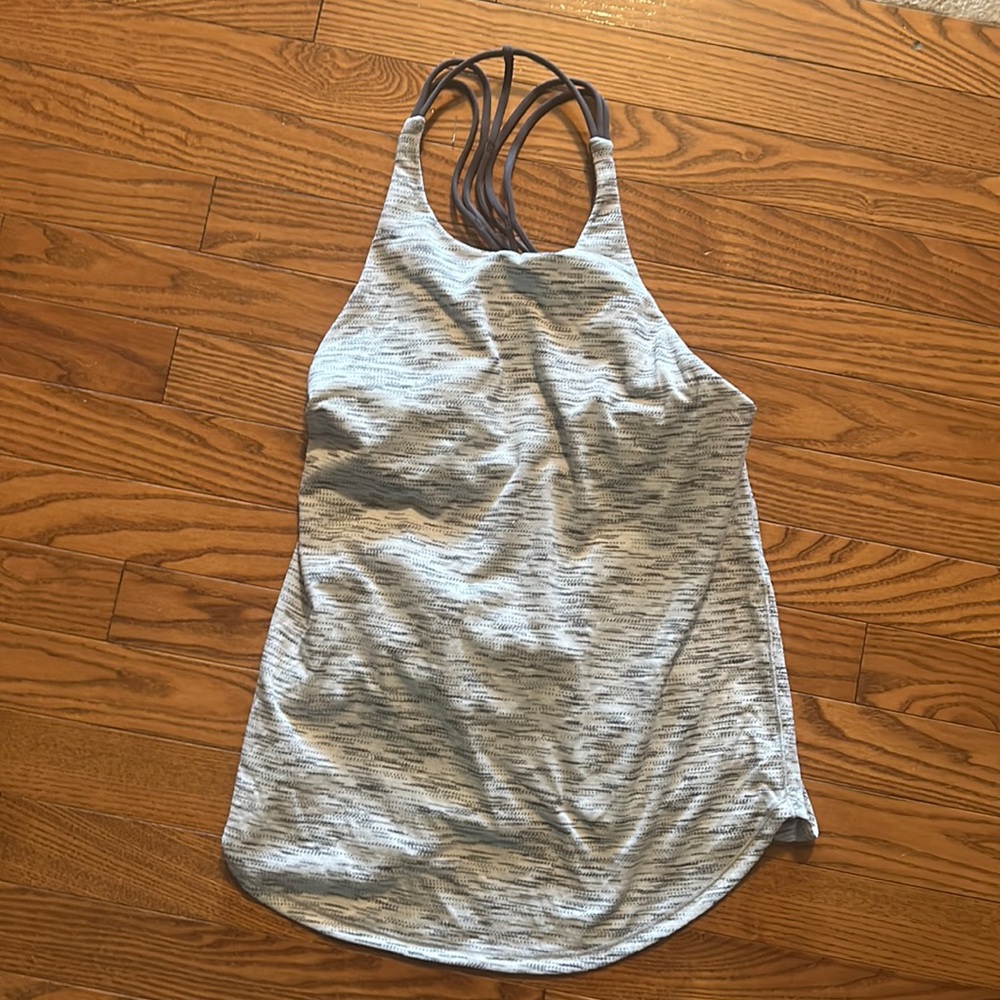 Lululemon Rare Raise the barre tank top size 6